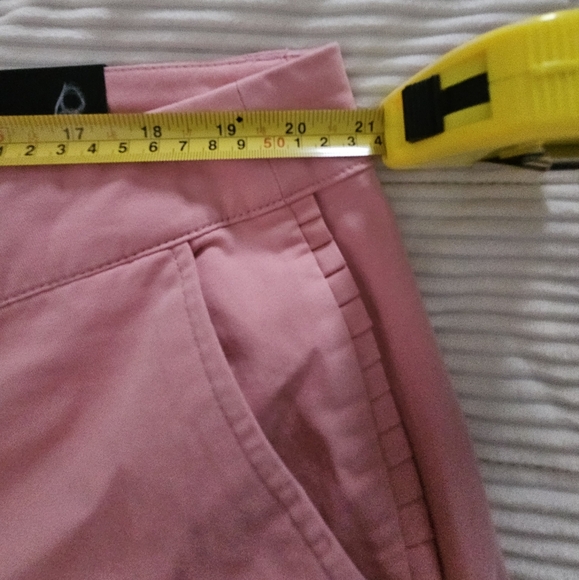 Lane Bryant Pink Cropped Pants Size 18 NWT - Picture 11 of 15